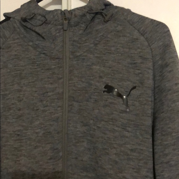 Puma sweater - Picture 2 of 3